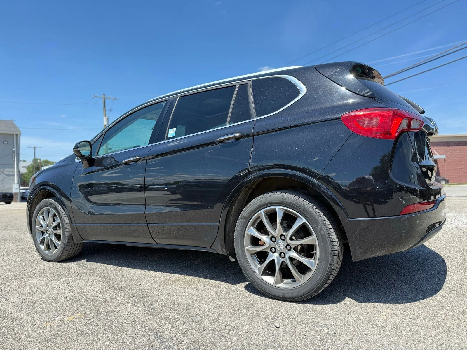 Used 2020 Black Buick Essence image 5