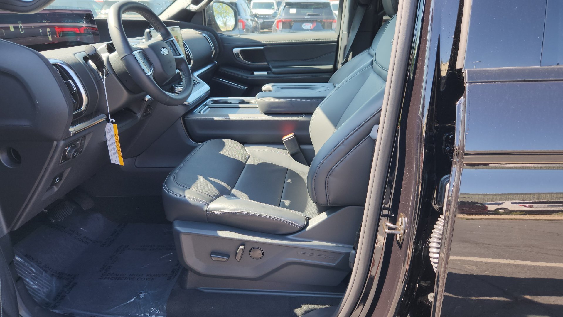 New 2026 Agate Black Metallic Ford Platinum image 13
