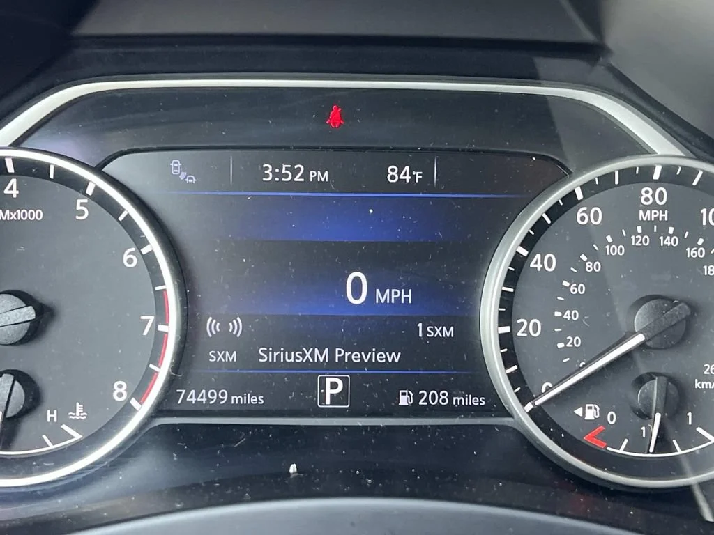 Used 2022 Blue Nissan SV Intelligent AWD image 17