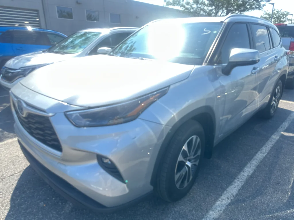 Used 2023 Celestial Silver Metallic Toyota Hybrid XLE image 2