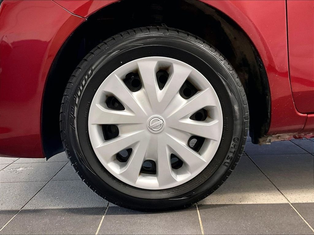 Used 2019 Red Nissan 1.6 S Plus image 7