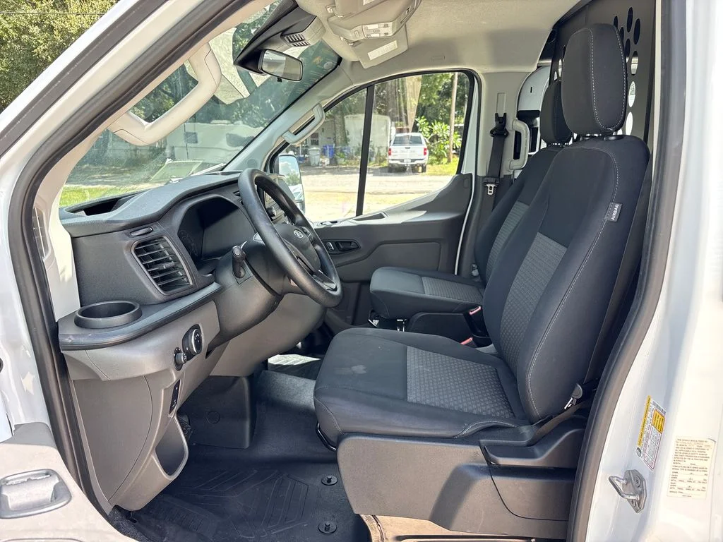 Certified Used 2025 White Ford Base image 28