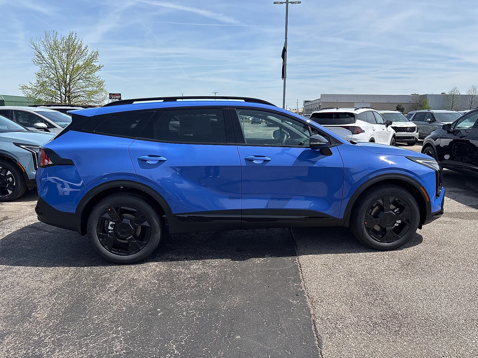 New 2026 Nebular Blue Kia X-Line image 2