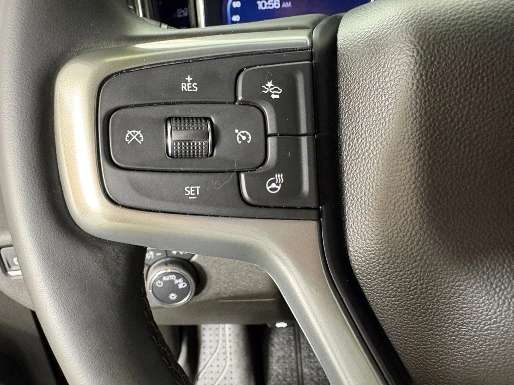 Used 2025 Black Chevrolet LT image 23