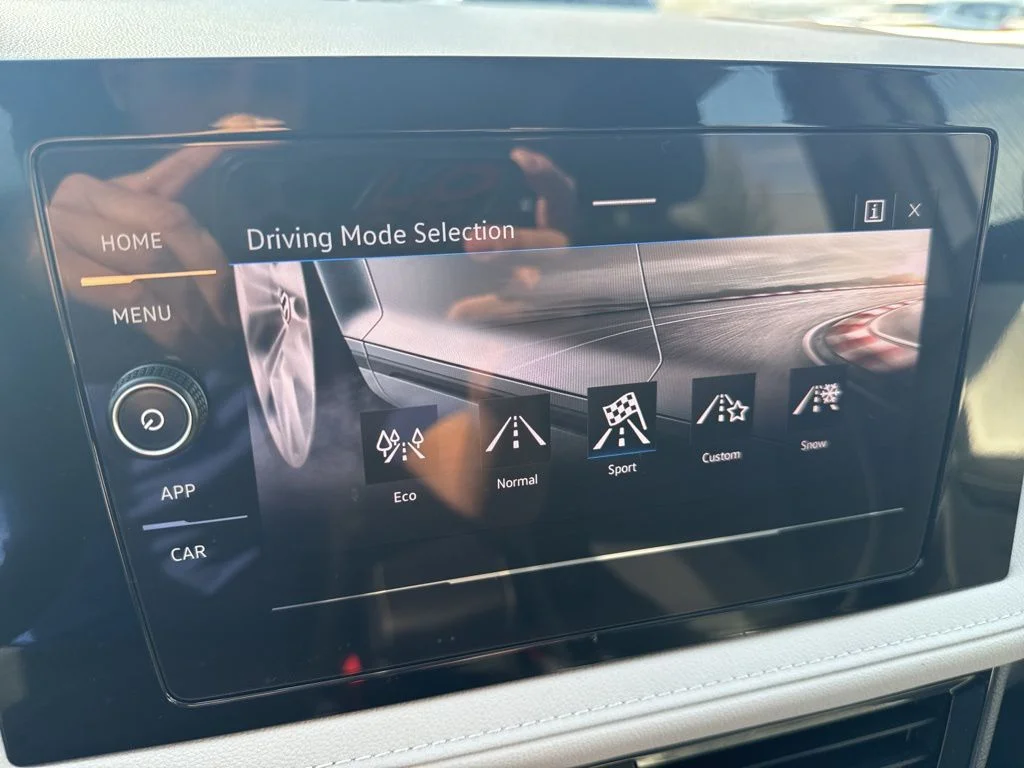 2025 Volkswagen Taos S - Photo 47