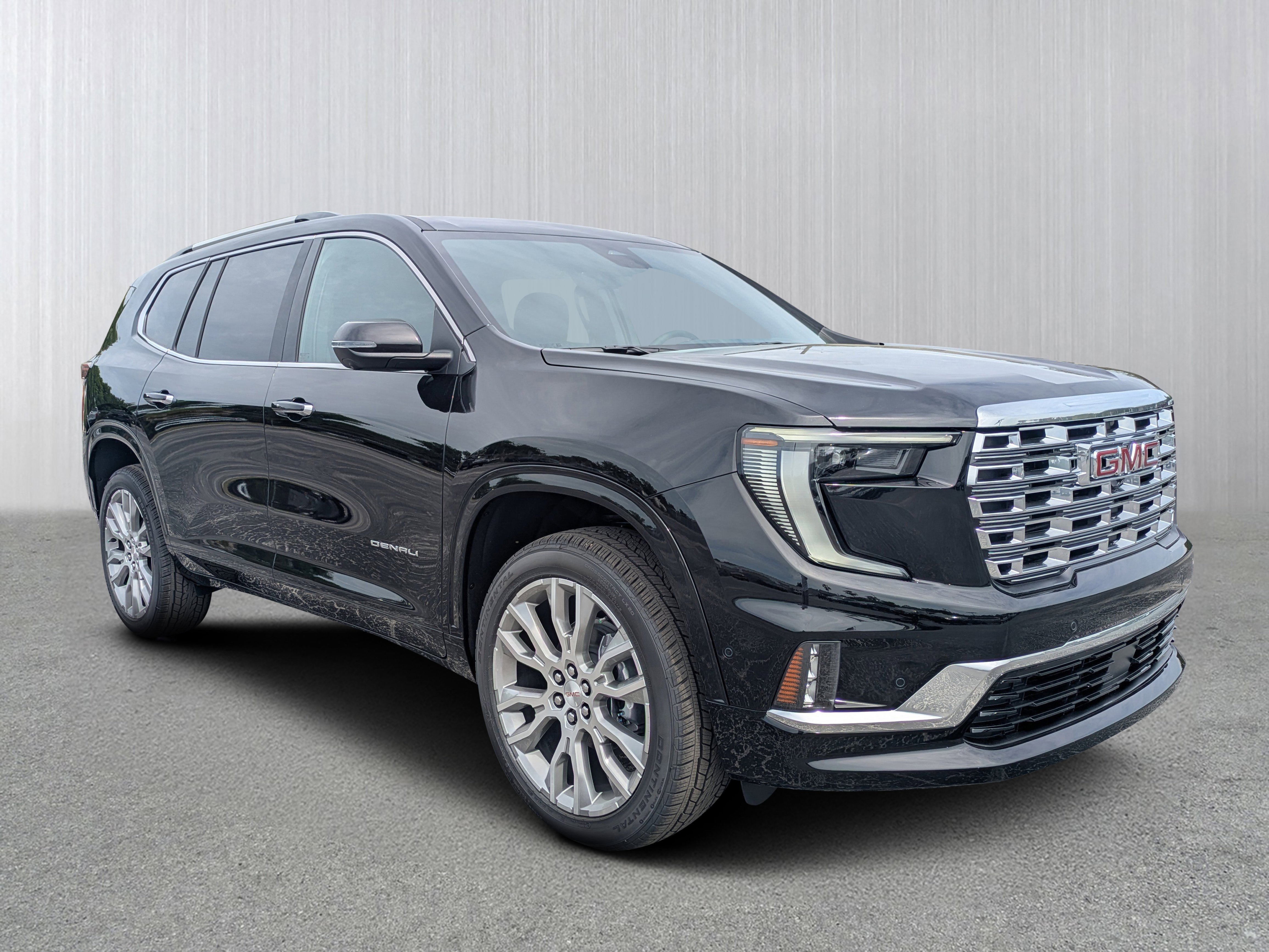 2026 GMC Acadia Denali FWD's photo