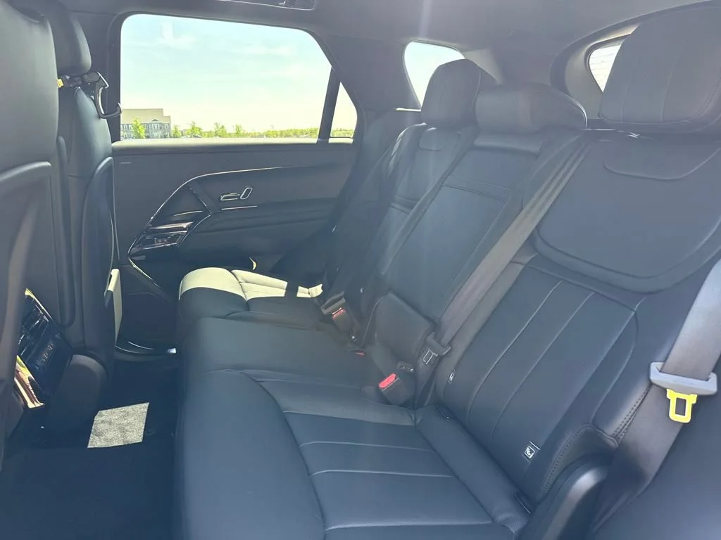 2025 Land Rover Range Rover Sport Dynamic SE - Photo 15