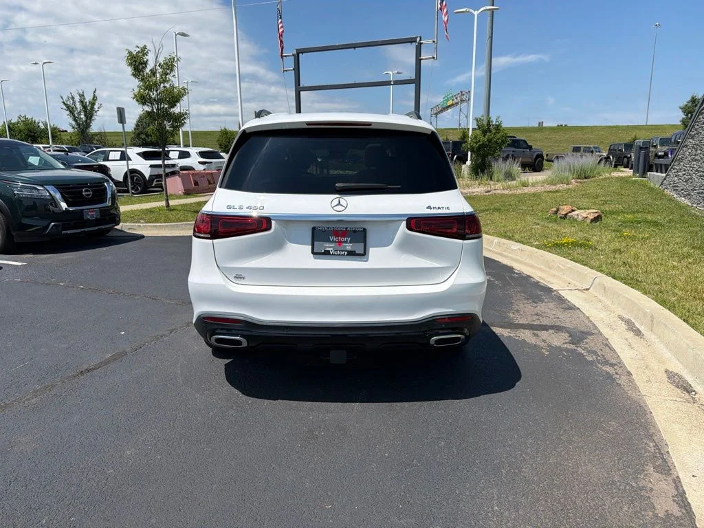 Used 2022 White Mercedes-Benz GLS 450 image 6
