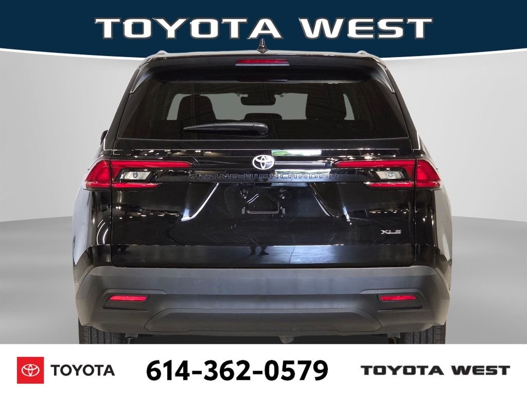 Used 2025 Black Toyota XLE image 8