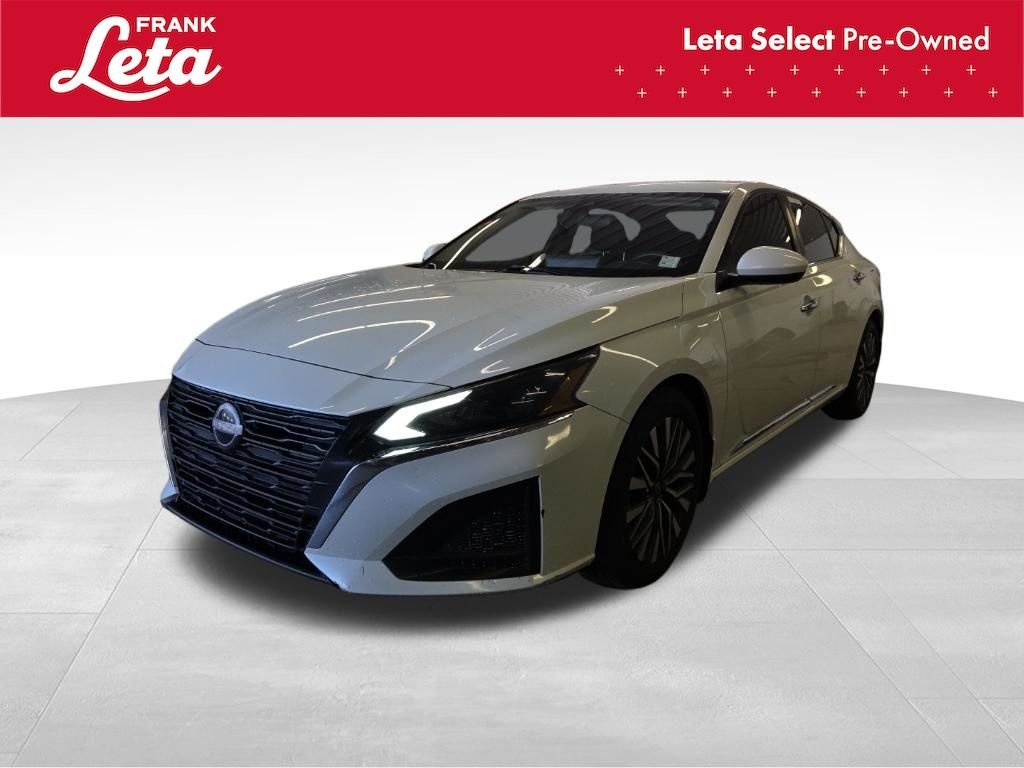 2023 Nissan Altima SV
