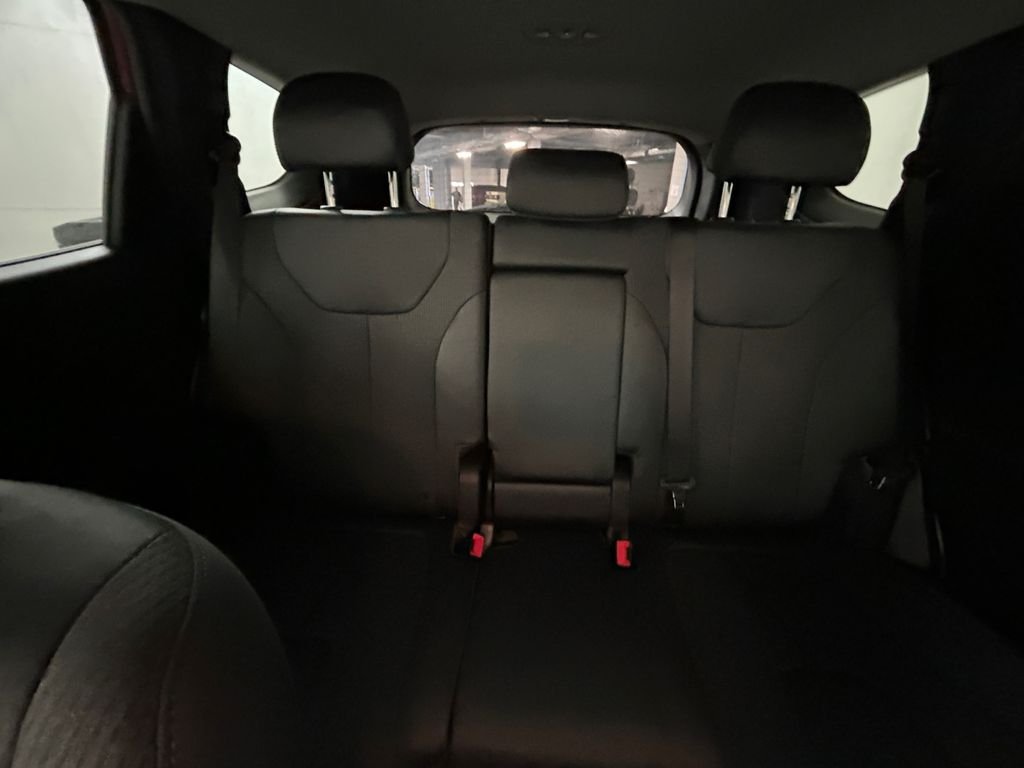 Used 2023 Red Hyundai SEL image 19