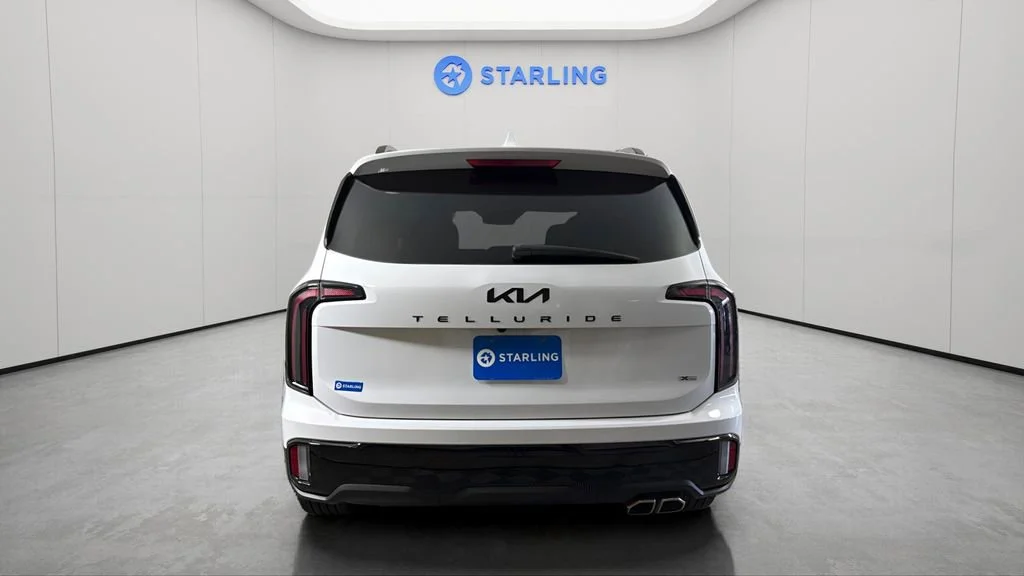 Used 2025 White Kia EX X-Line image 7