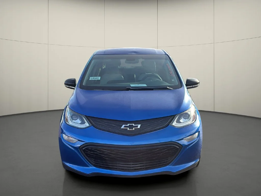 Used 2020 Blue Chevrolet LT image 2