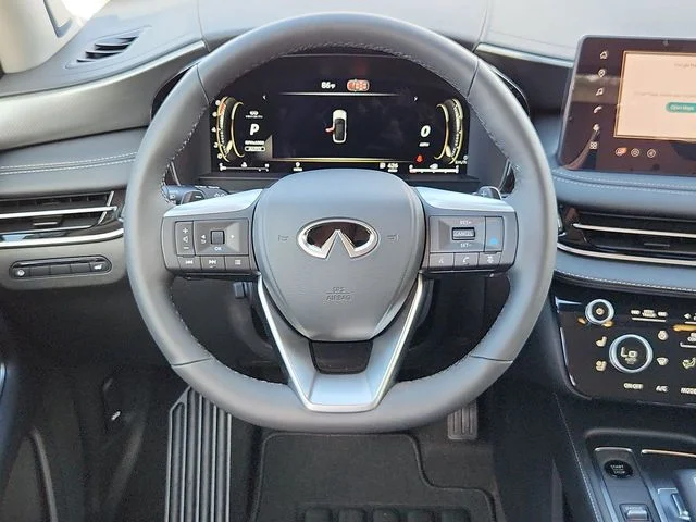 New 2027 GRAPHITE SHADOW INFINITI Luxe AWD image 13