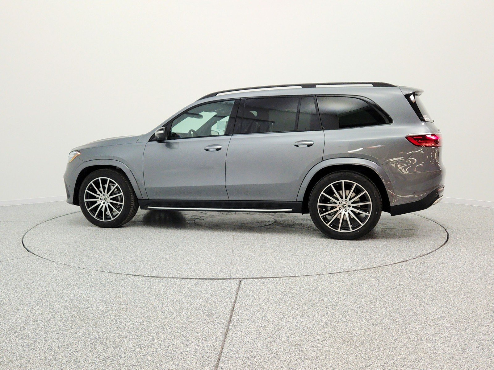 New 2026 Selenite Grey Metallic Mercedes-Benz GLS 580 4MATIC® SUV image 8