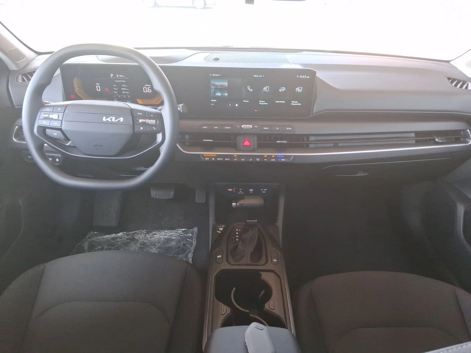 New 2026 White Kia LXS image 15