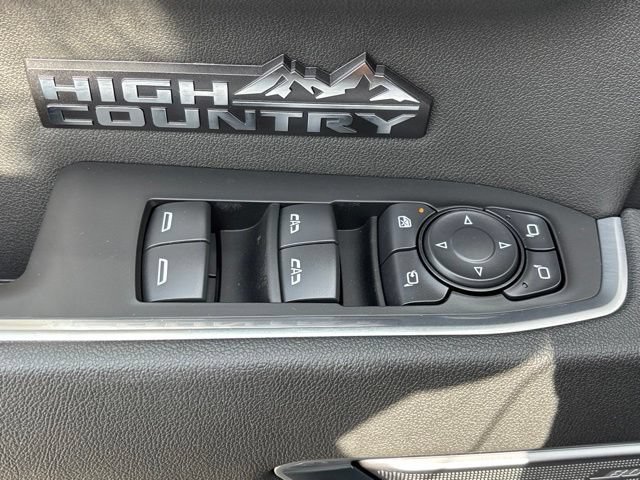 2026 Chevrolet Silverado 1500 High Country - Photo 17