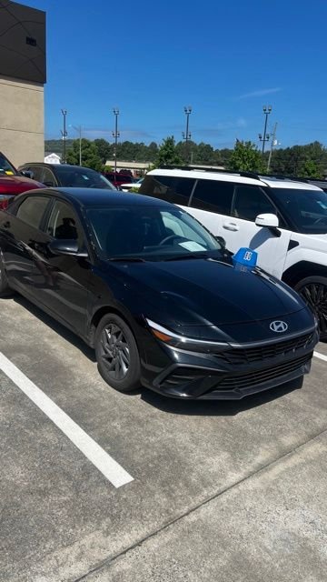 2024 Hyundai Elantra 2.0 SEL IVT's photo