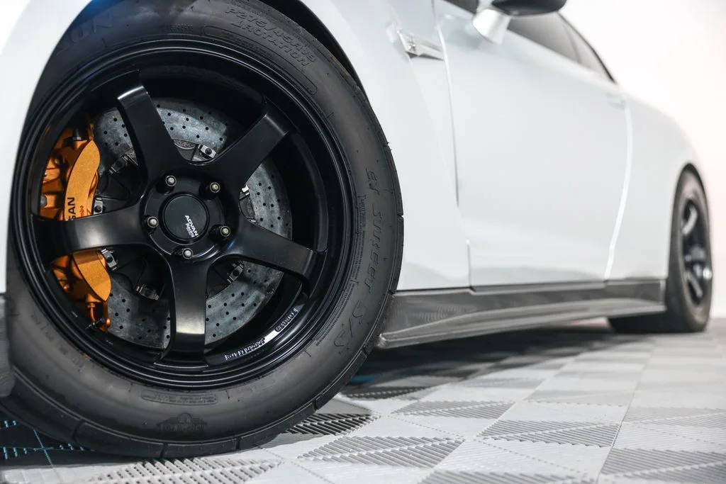 Used 2015 Silver Nissan Black Edition image 11