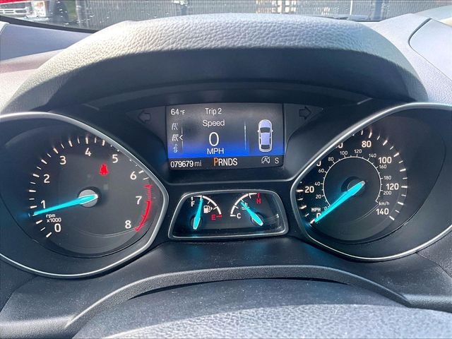 Used 2017 Blue Ford SE image 25