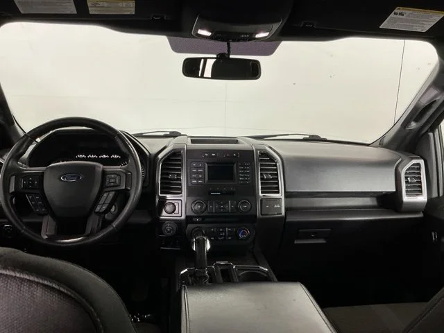 Used 2016 Gray Ford  image 21