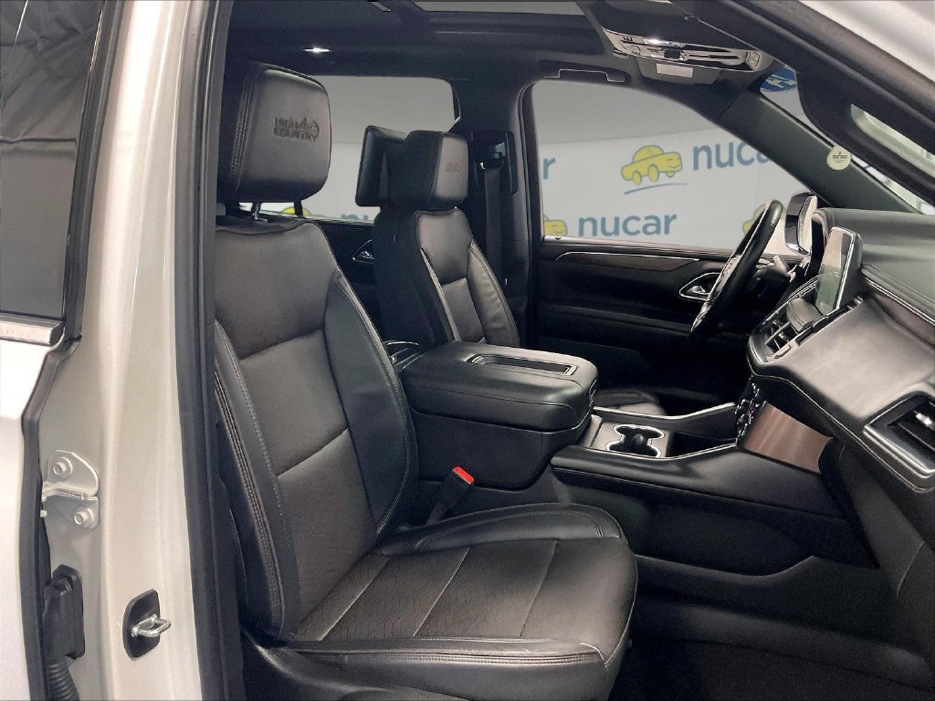 Used 2024 Beige Chevrolet High Country image 11