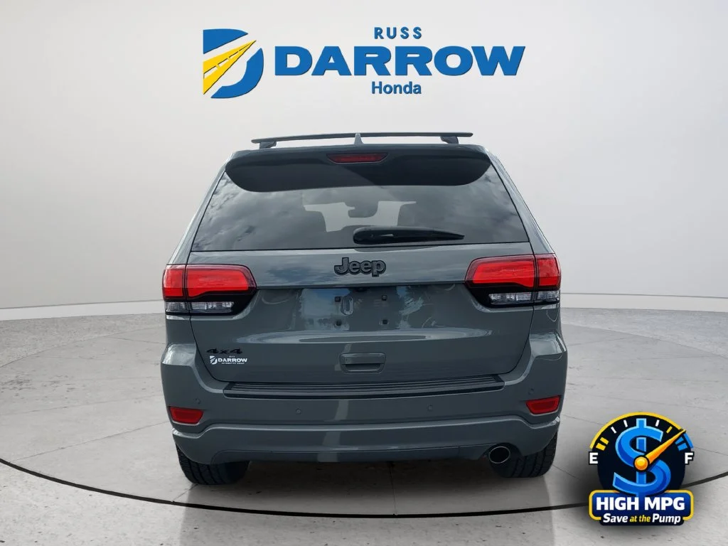 Used 2020 Gray Jeep Altitude image 4