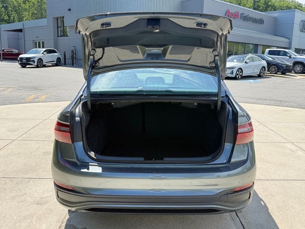 New 2026 Gray Volkswagen 1.5T SE image 16