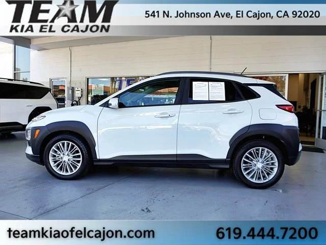 Used 2018 White Hyundai SEL image 6