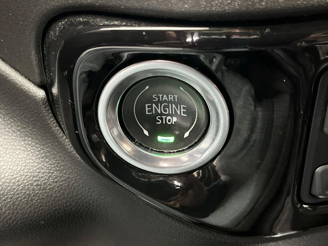 Certified Used 2023 STERLING GRAY METALLIC Chevrolet RST image 22