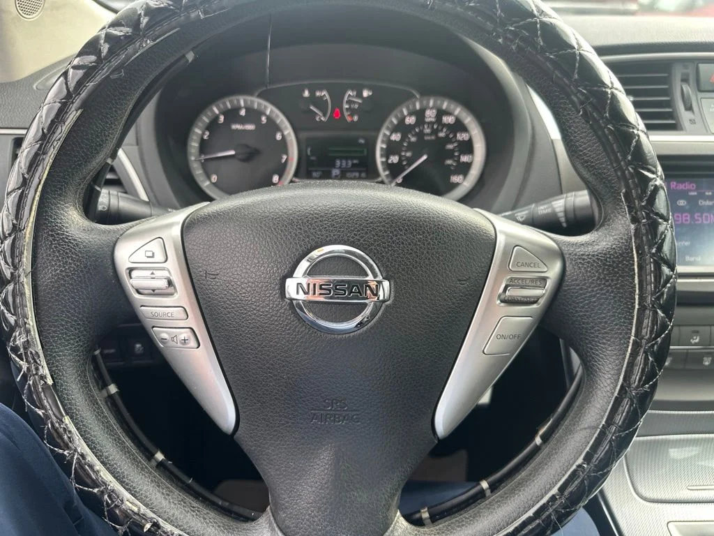 Used 2013 Brilliant Silver Nissan SR image 21