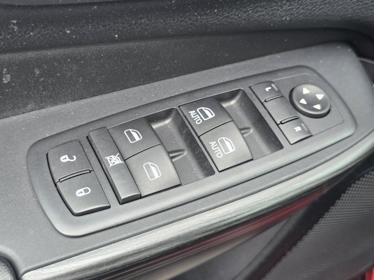Used 2017 Red Jeep Limited image 25