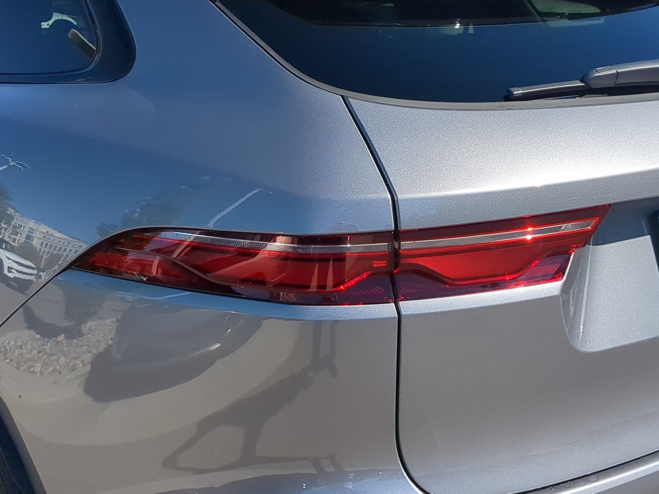 2026 Jaguar F-Pace R-Dynamic S - Photo 10