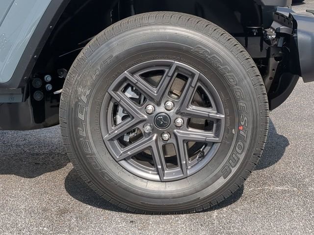 New 2026 Anvil Clear-Coat Exterior Paint Jeep Sport S image 11