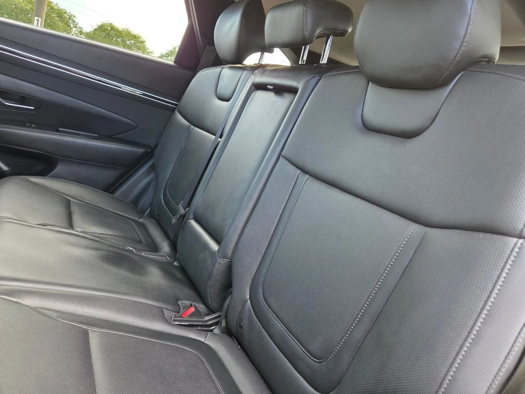 Used 2023 Gray Hyundai SEL image 25