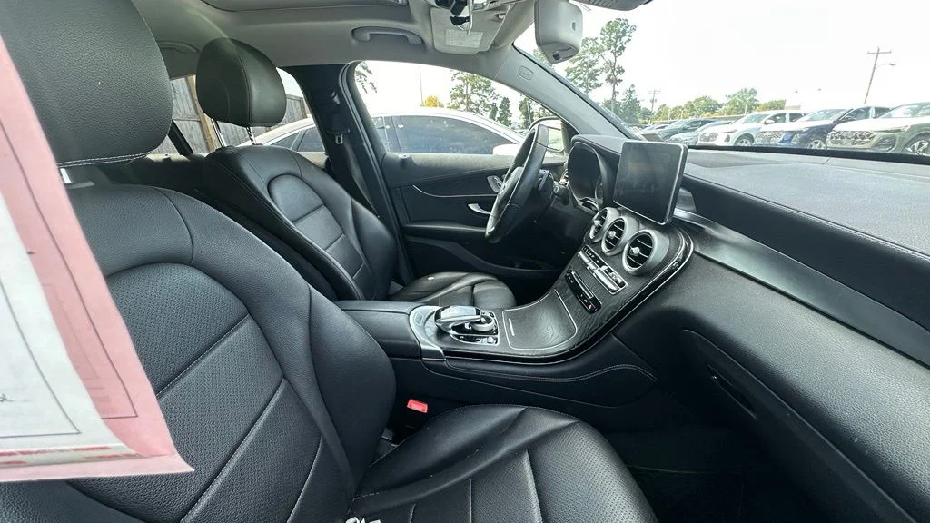 Used 2017 Iridium Silver Metallic Mercedes-Benz GLC 300 Coupe image 4