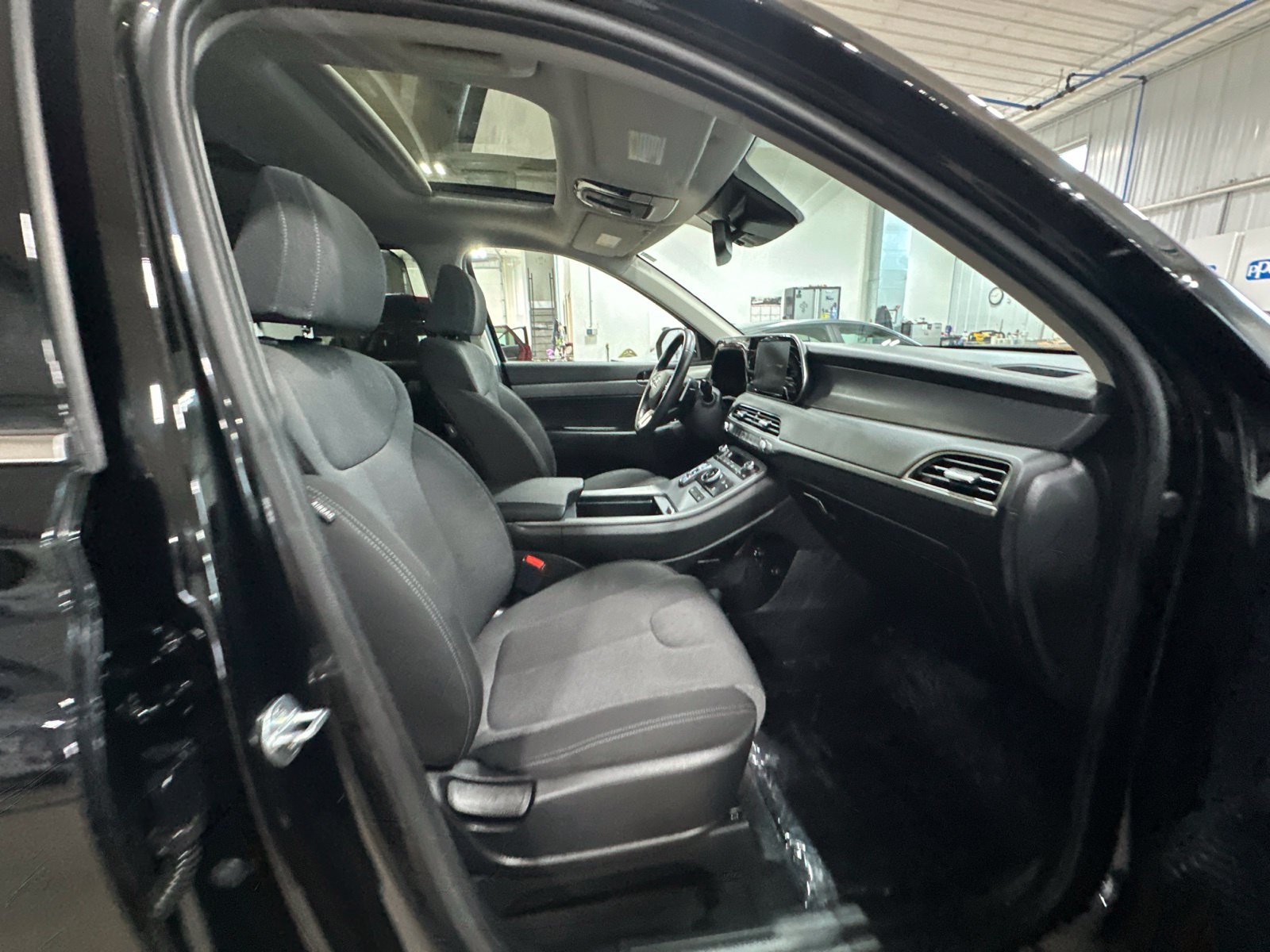 Used 2020 Black Hyundai SEL image 38