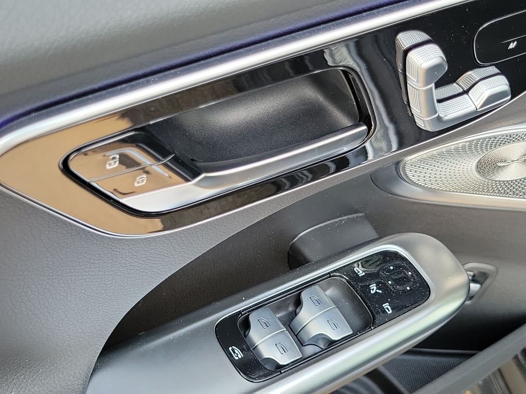 New 2026 Graphite Grey Metallic Mercedes-Benz C 300 image 20