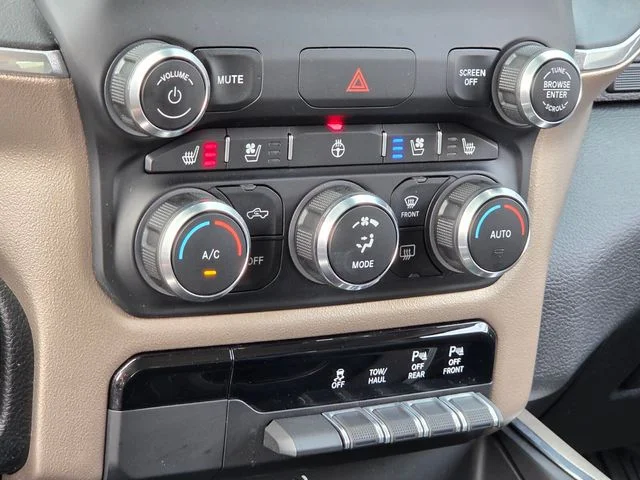 Used 2022 White Ram Laramie image 29