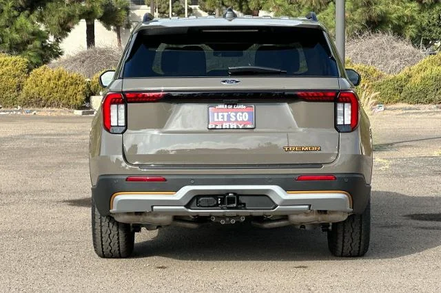 New 2026 Marsh Gray Ford Tremor® image 30