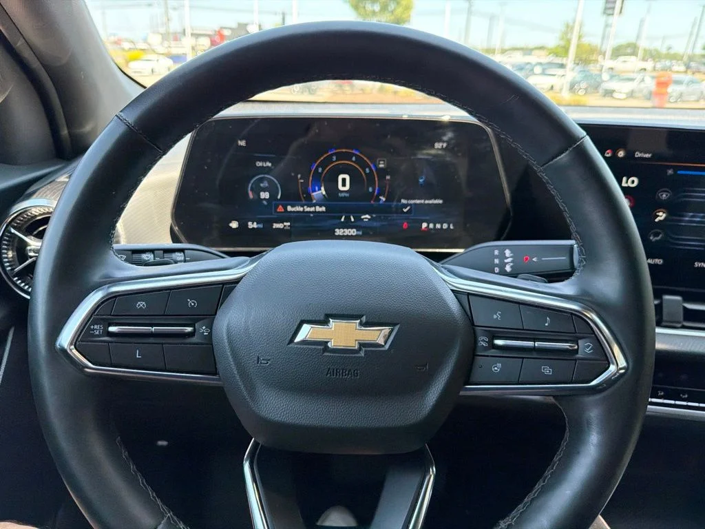 Used 2025 Black Chevrolet LT image 17