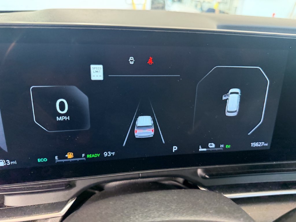 Used 2025 Red Kia SX image 17