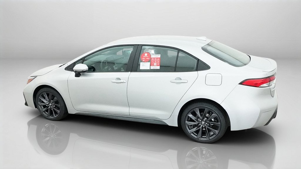 New 2027 Classic Silver Metallic Toyota SE image 45