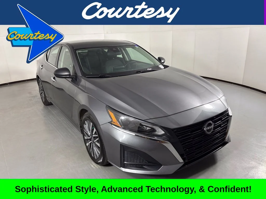 Used 2024 Gray Nissan 2.5 SV image 1