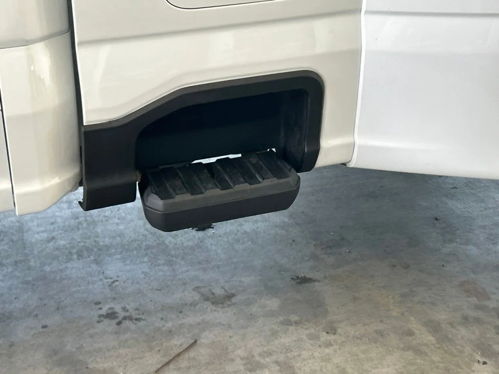 Used 2025 White Ford XL image 14