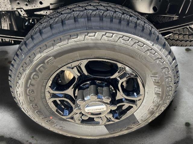 New 2026 Oxford White Ford F-250® XL image 51