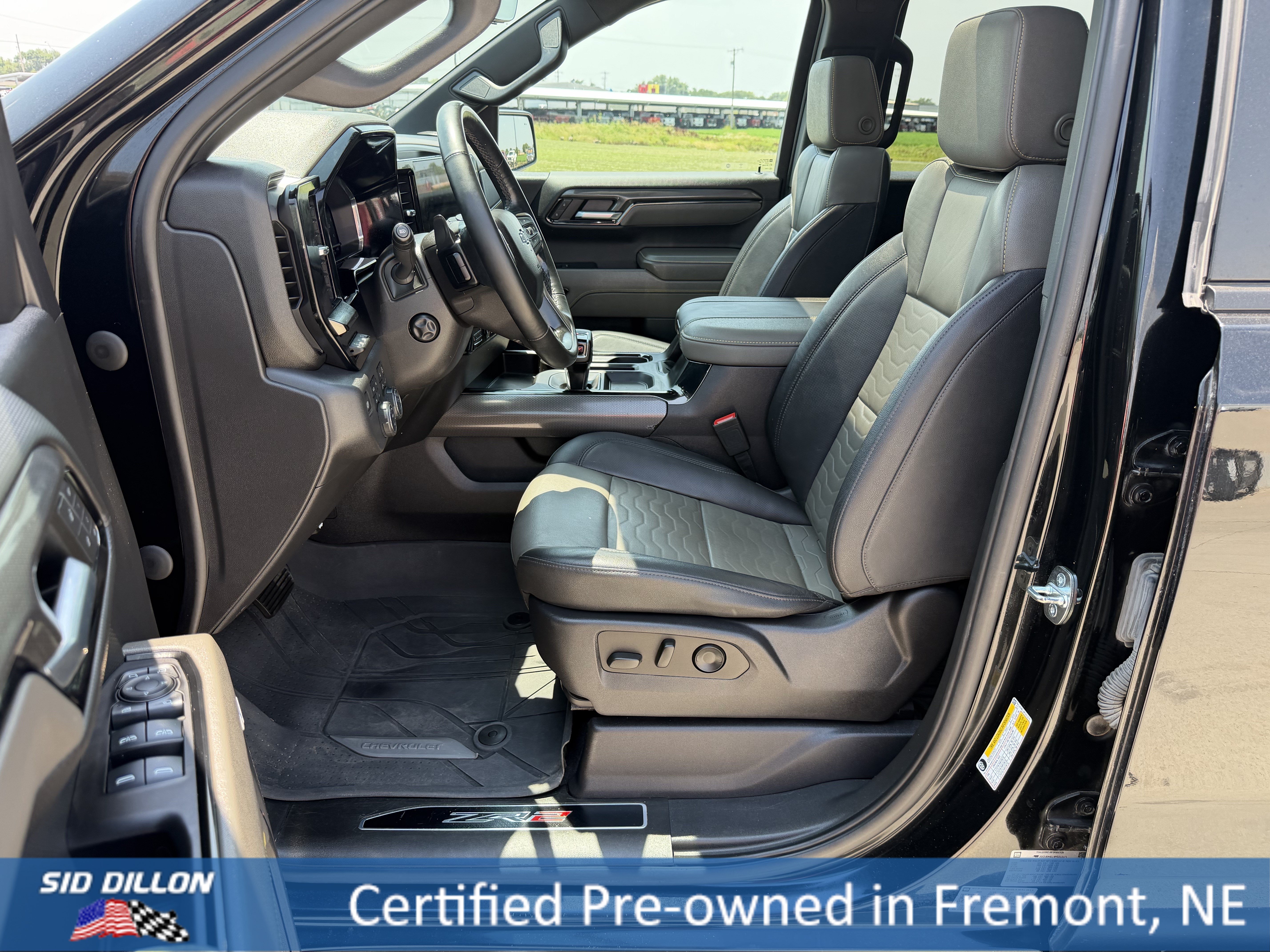 Used 2023 Black Chevrolet ZR2 image 8