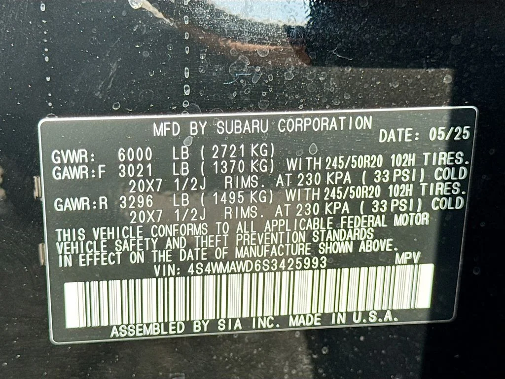 Used 2025 Black Subaru Onyx Edition Touring image 43