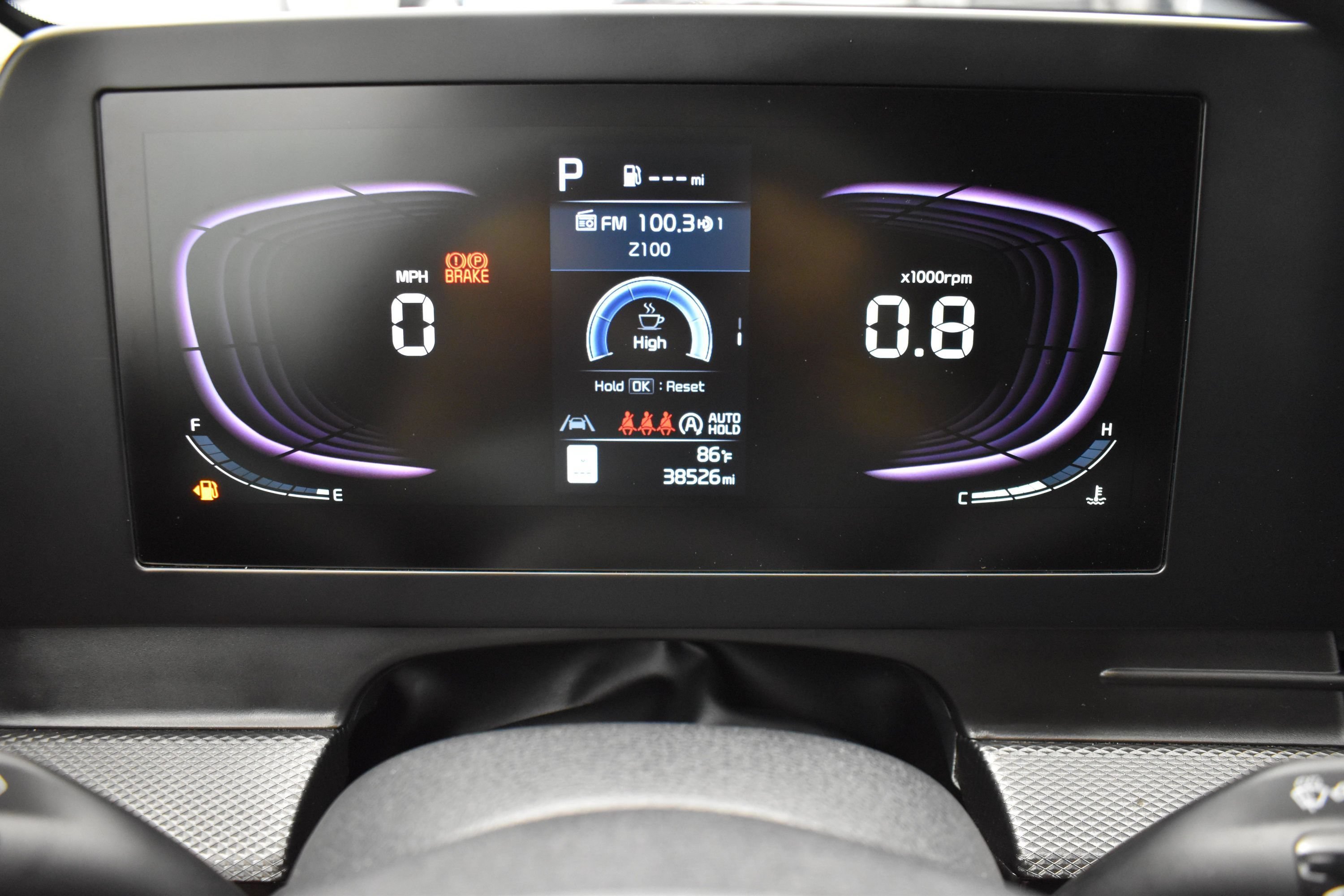 Used 2023 Snow White Pearl Kia LX image 15