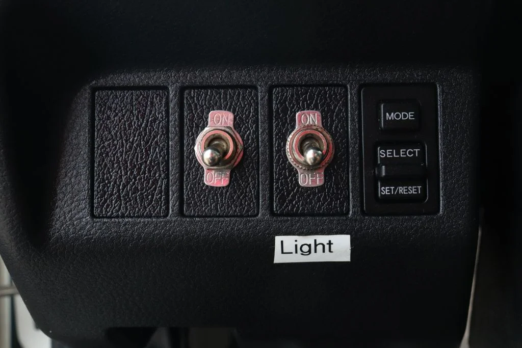 Used 2020  Hino 268 image 21